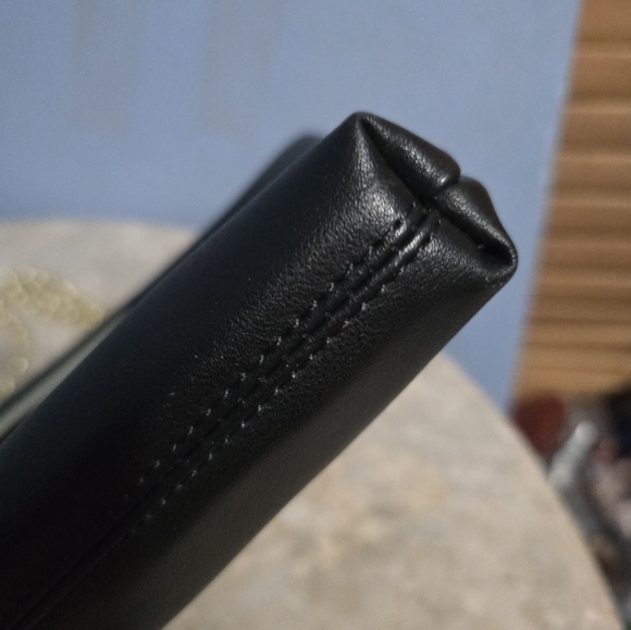 Imoshion Black Flower Applique Crossbody Clutch NWT - Picture 6 of 7